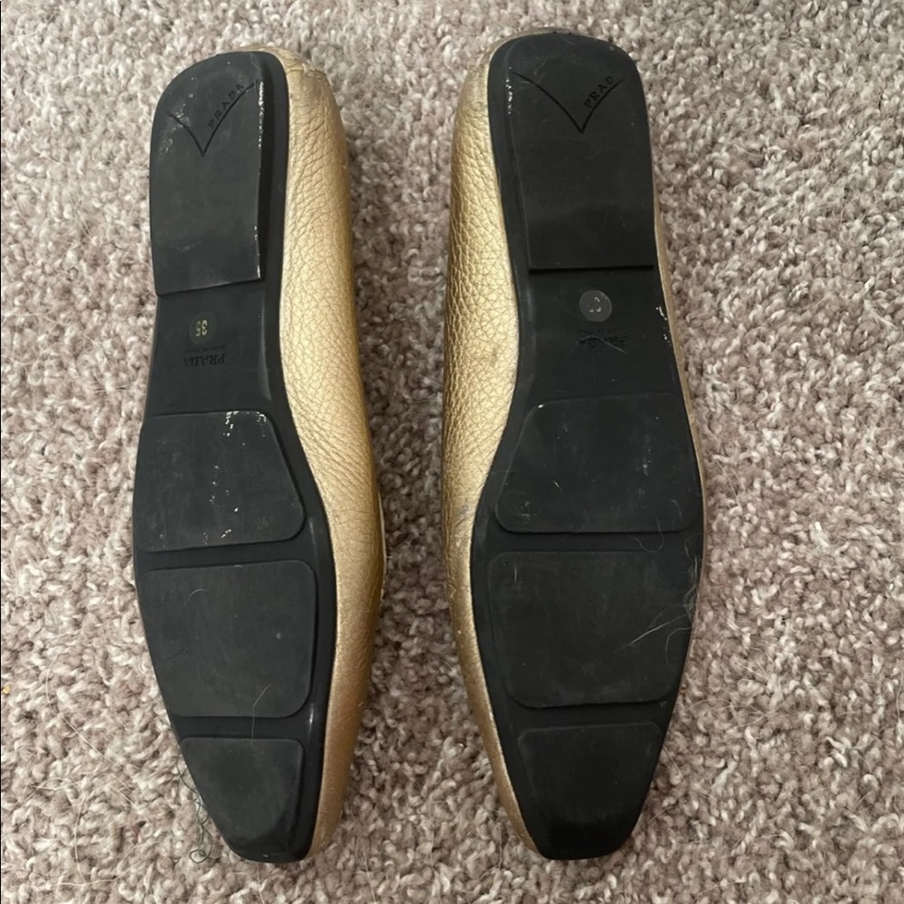 Vintage Prada leather loafers flats - Picture 2 of 5